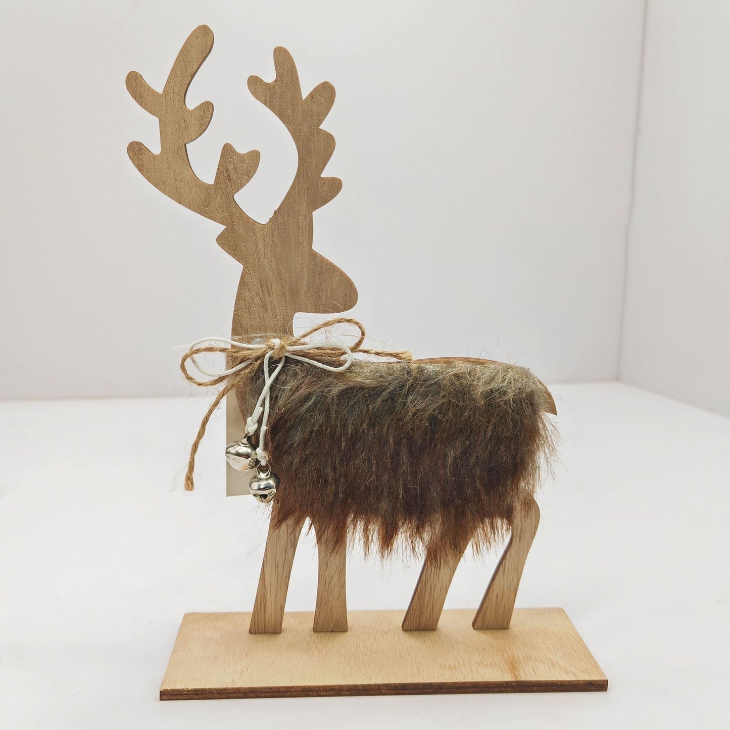 Nordic Wooden Reindeer Christmas Ornament - Handcrafted Table Centerpiece for Holiday Decor