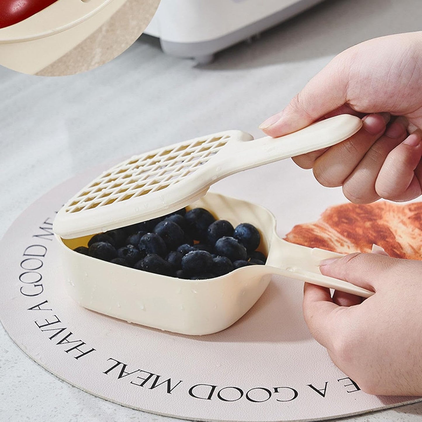 Generic Fruit Strainer Kitchen Basket Drainage Kitchen Basket Fruit Colander Handy Colander - Efficient Kitchen Drainage Basket for Washing Blueberries, Small Tomatoes, Grapes, Light Yellow