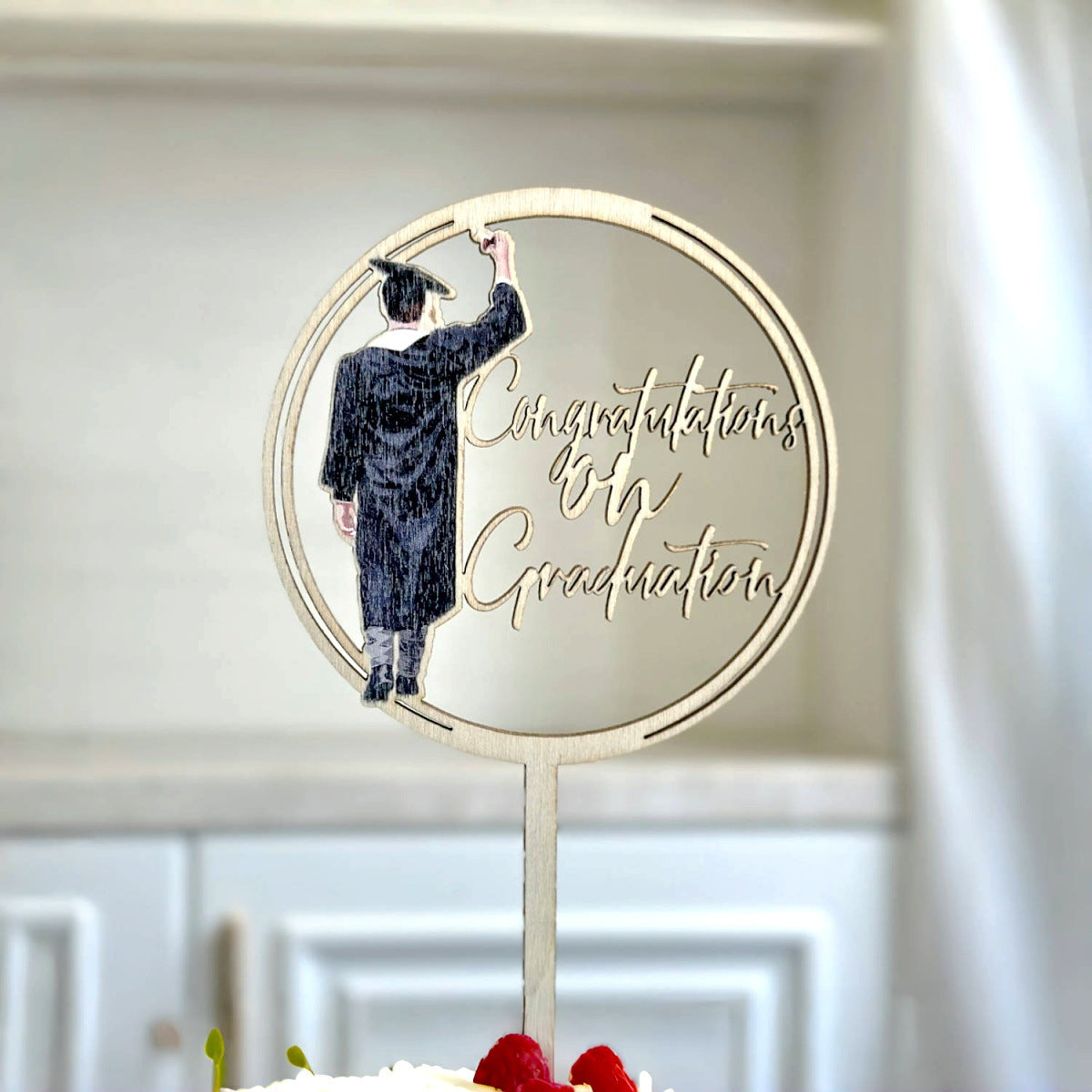 Graduation Cake Topper, 1 Pack Congratulations on graduation Grad Cake Decor, Class of 2025 Cake Decorations for Senior High School College Grad Party Supplies
