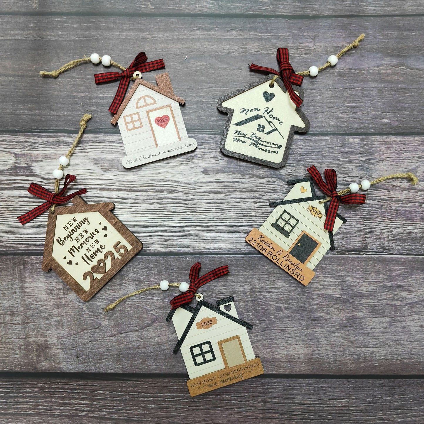 1pc Wooden Christmas Tree Ornaments - Mini House Decorations, Christmas Gift Hangers, Festive Hanging Decor, Pendant Display