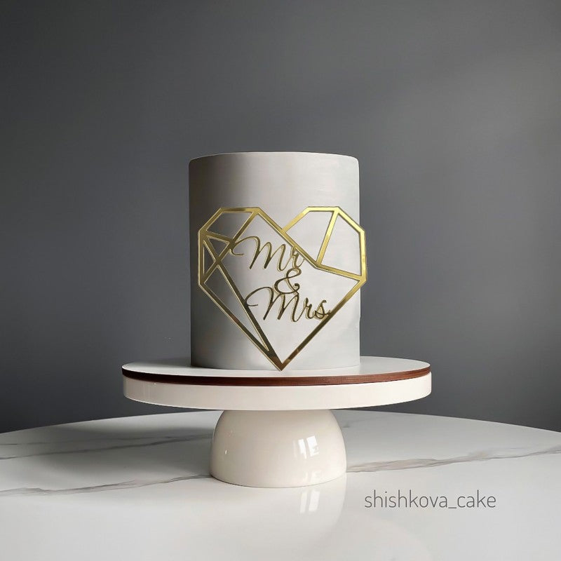Mr And Mrs Cake Topper Acrylic Wedding Cake Toppers Bride And Groom Mr & Mrs Cake Topper Gold Cake Decorations Cake Decor for Engagement Bridal Shower Anniversary Cake Decoration Supplies